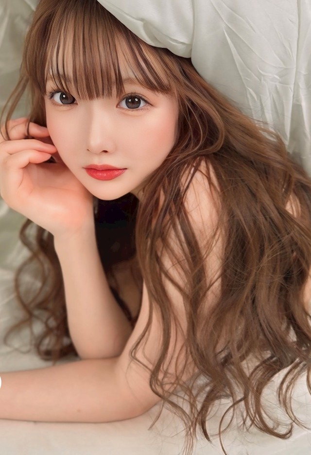 朝比奈 あみ